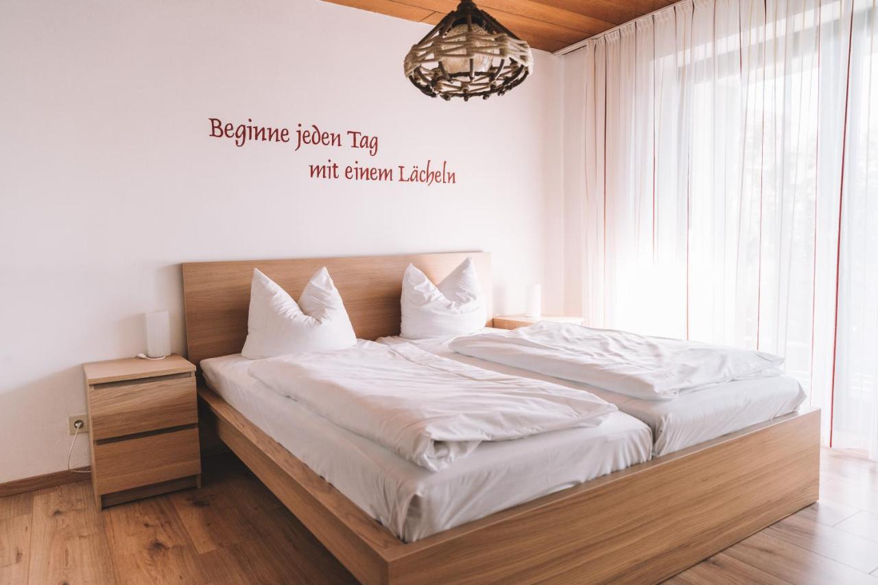 Landgasthof Zum Hieblwirt Otel Neukirchen  Dış mekan fotoğraf