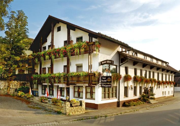 Landgasthof Zum Hieblwirt Otel Neukirchen  Dış mekan fotoğraf